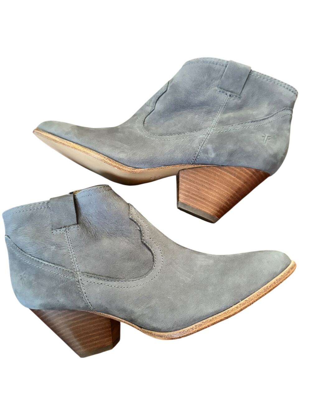 Frye Gray Nubuck Suede Western Ankle Booties Pointed Toe Block Heel Women’s 8M